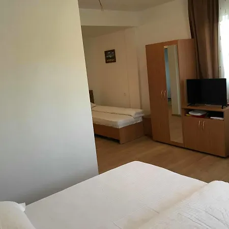 Colt De Rai Casa de hóspedes 3*