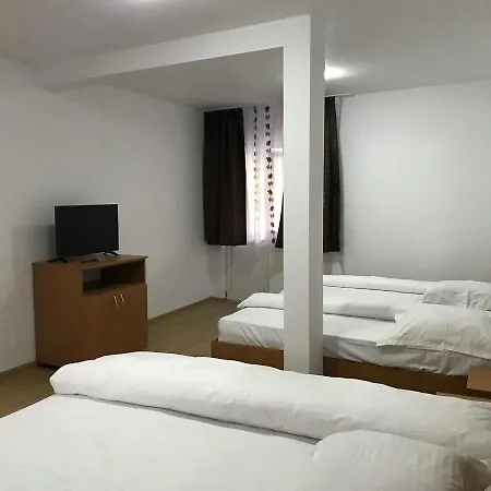 Colt De Rai Casa de hóspedes Săcel
